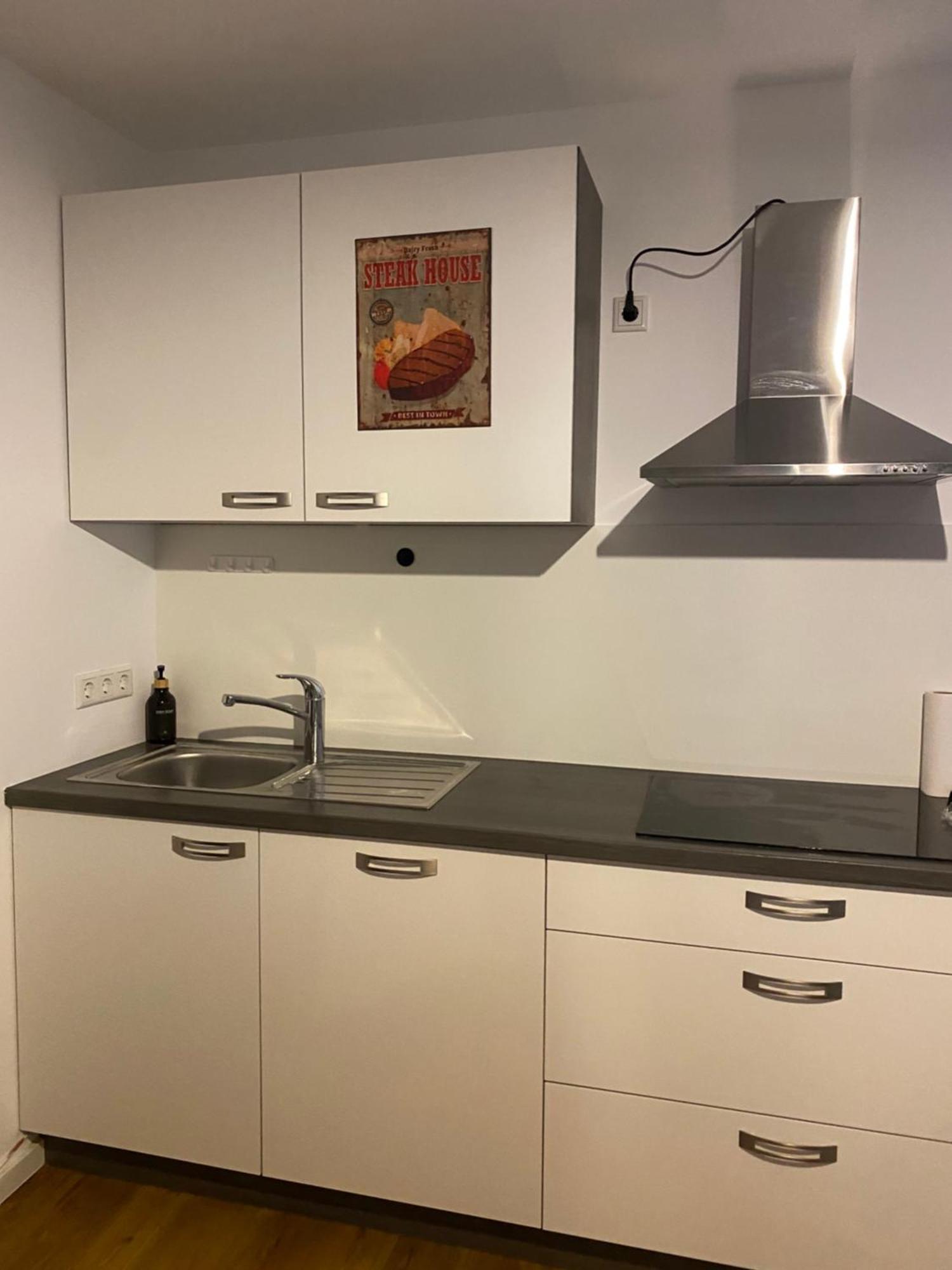 Apartment Roomy Comfort - Zwischen Heidelberg Und Mannheim Edingen-Neckarhausen Ngoại thất bức ảnh