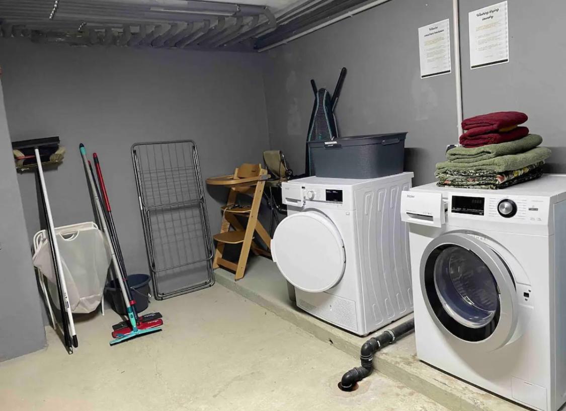 Apartment Roomy Comfort - Zwischen Heidelberg Und Mannheim Edingen-Neckarhausen Ngoại thất bức ảnh